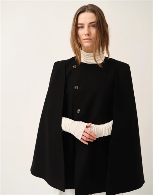 THE GARMENT BALLI CAPE BLACK